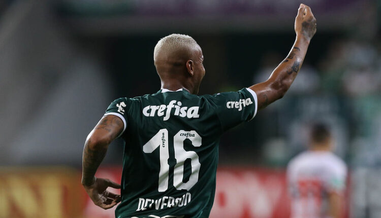 Palmeiras Alavés Deyverson
