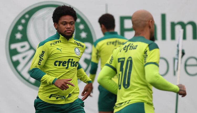 Luiz Adriano Palmeiras